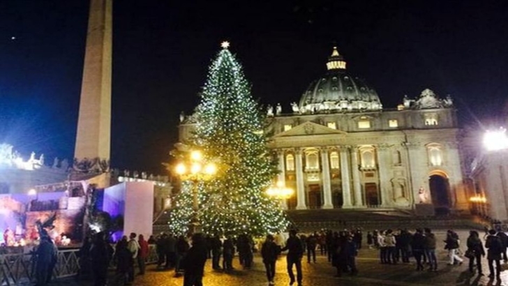 Seară magică la Vatican. S-au aprins luminițele de Crăciun